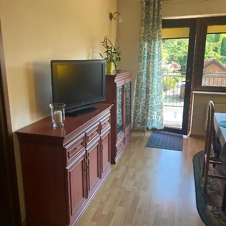 Mieszkanie Z Tarasem Niedaleko Centrum غدينيا