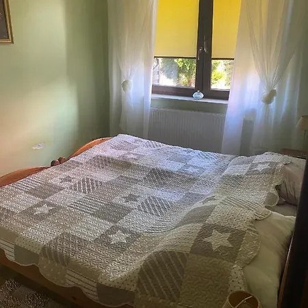 Mieszkanie Z Tarasem Niedaleko Centrum *
